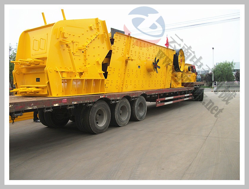 昆明給料機顎破反擊破及振動篩發(fā)貨現(xiàn)場